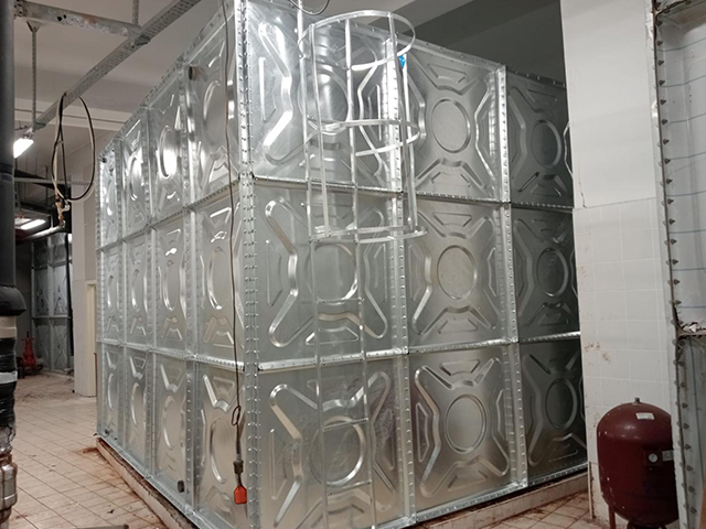 Galvanizli Su Deposu